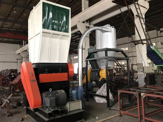 সামঞ্জস্যযোগ্য ছুরি 30kw ভি কাটিং প্লাস্টিকের ক্রাশিং মেশিন